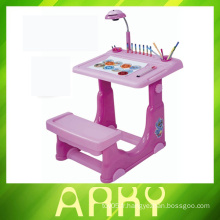 Table d&#39;apprentissage pour enfants de haute qualité avec tableau de dessin